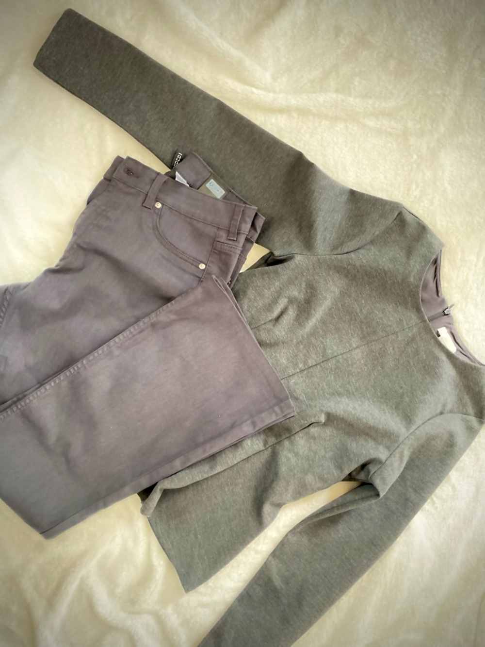 H&M Black DIVIDED Casual Jeans